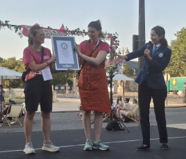 Record officiellement validé par la juge-arbitre officielle de Guinness World Records, Anouk de Timary. 