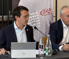 A G, Julien Gondard, directeur général de CMA France ; à D, Joël Fourny, président de CMA France