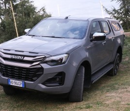 ouyv isuzu