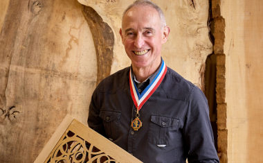 Gérard Coiffard, MOF, ébéniste, tourneur et sculpteur sur bois